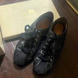 Coach tenis shoes